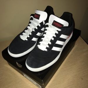 Brand new Adidas busenitz shoes